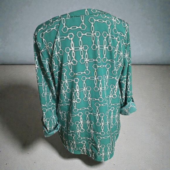 Adrienne Vittadini Green Chain Print Blouse - Picture 3 of 7